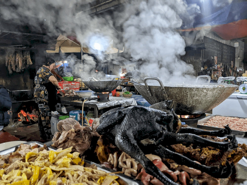 Boiled local pork and free-range chicken